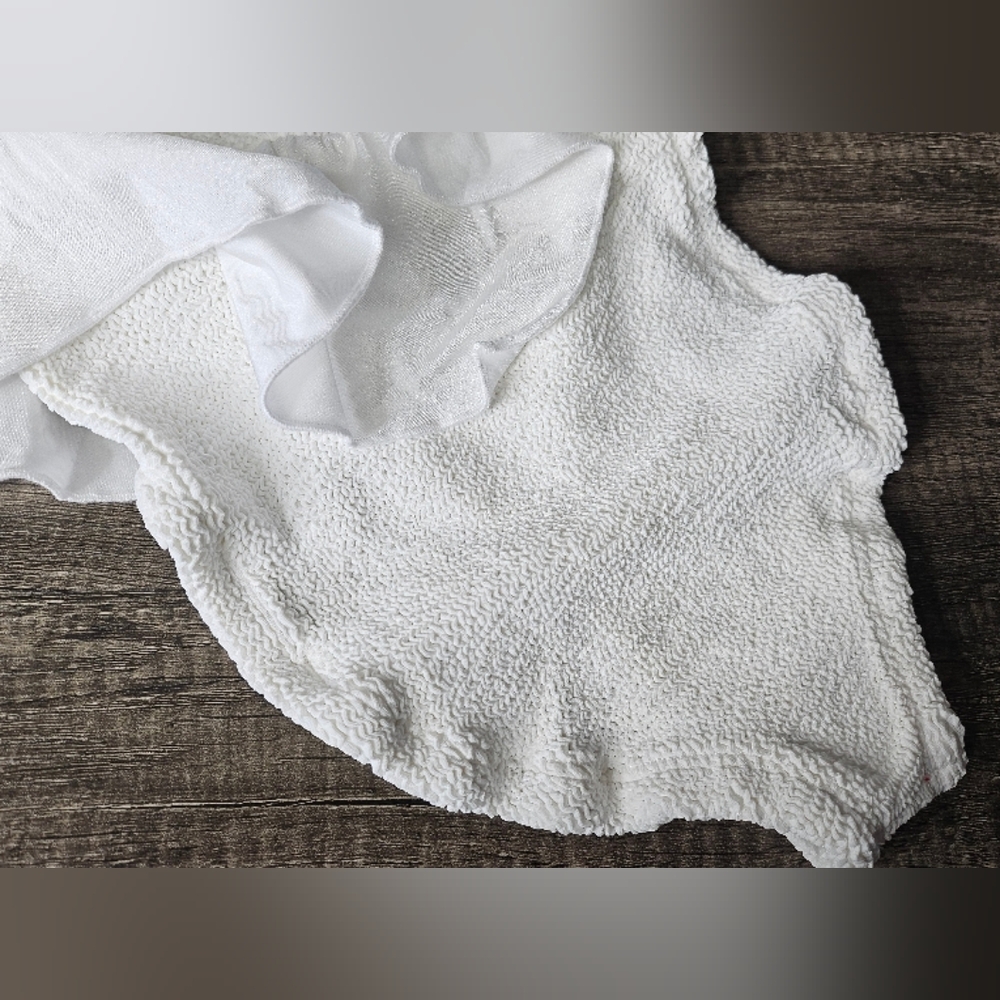 Hunza G Denise frill white swimsuit - Picture 8 of 11
